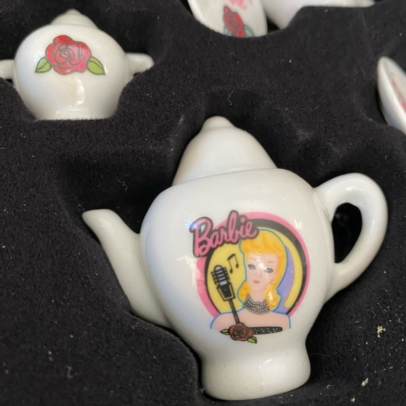 Solo in the Spotlight - Barbie Tea Set - Picture 4 of 4